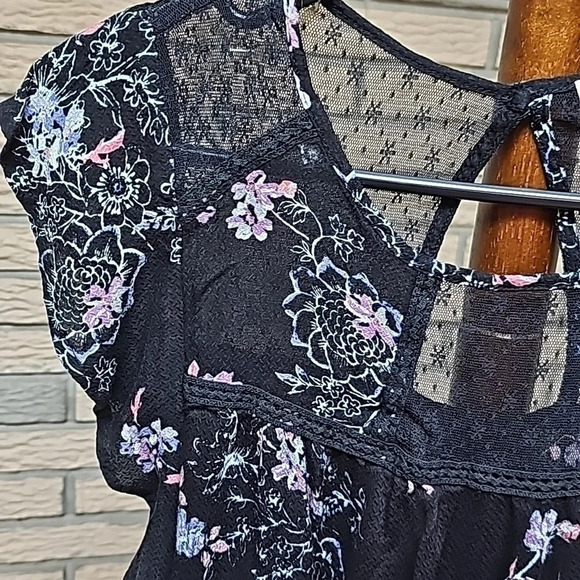 Rewind Ladies Blouse Sz Large Very Pretty - Picture 2 of 11